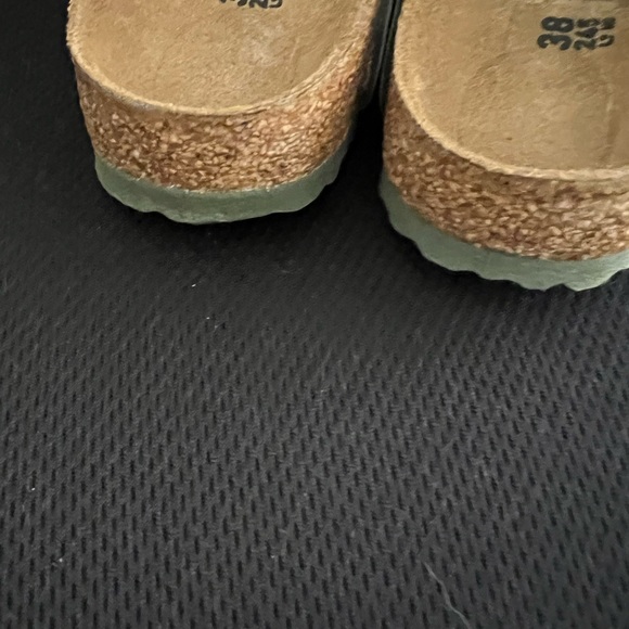 Birkenstock Camo Soil Arizona Sandal New - w/bonus beaded anklet - Picture 6 of 14